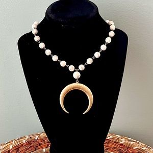 Fashion White Marbling Glass Beads Gold Necklace